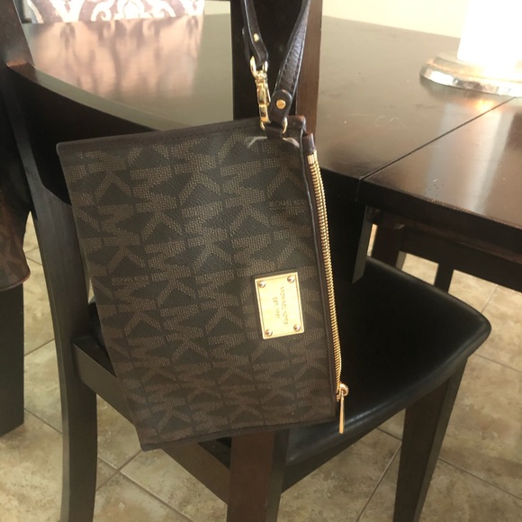 Michael Kors jet set reversible python tote - Picture 2 of 5